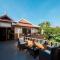10 Homestay Tenang
